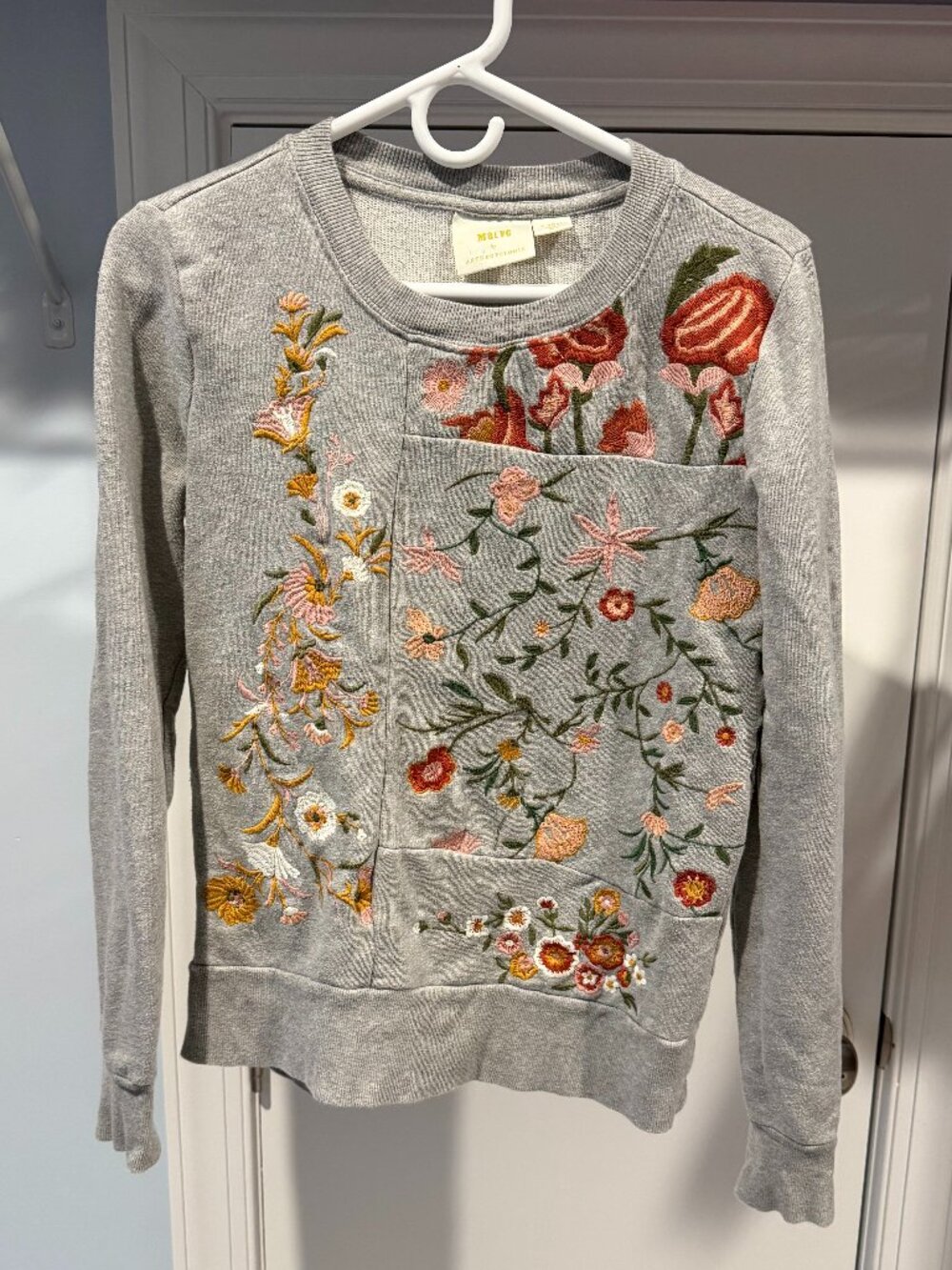 Maeve by Anthropologie Sweatshirt, XS, Gray Embroidered Floral Coral Beige